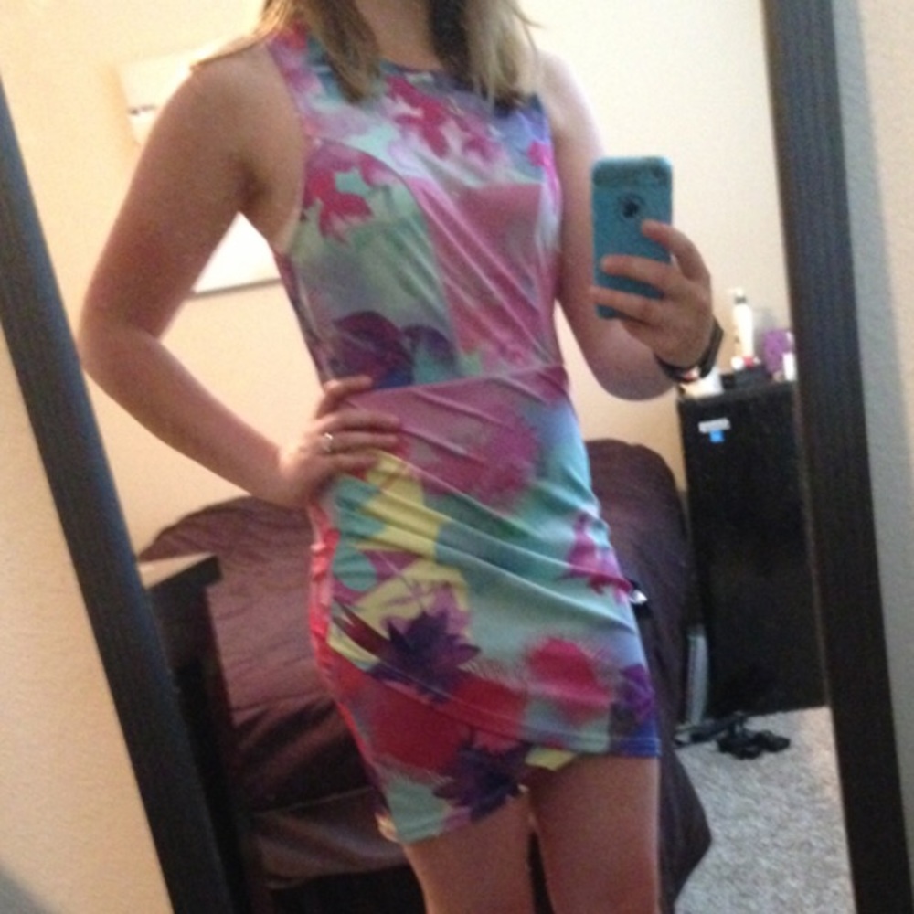 Multicolor Dress - Picture 3 of 4